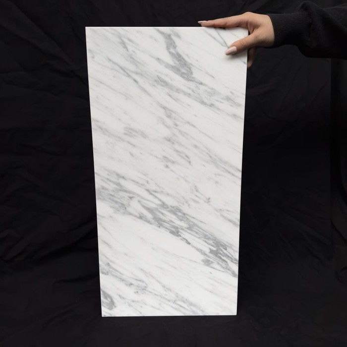 carrara-bianco-cd-poler-61x305x1cm (7).jpg