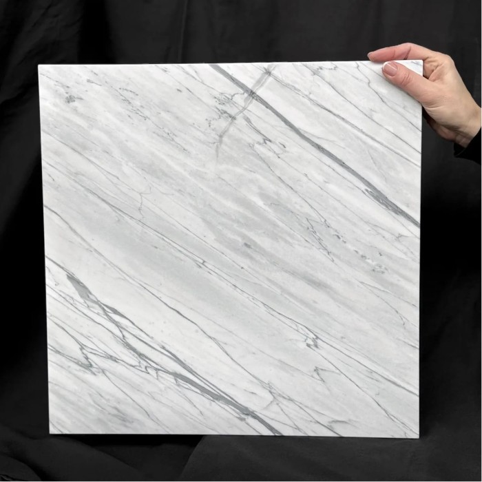 statuarietto-poler-457x457x1cm