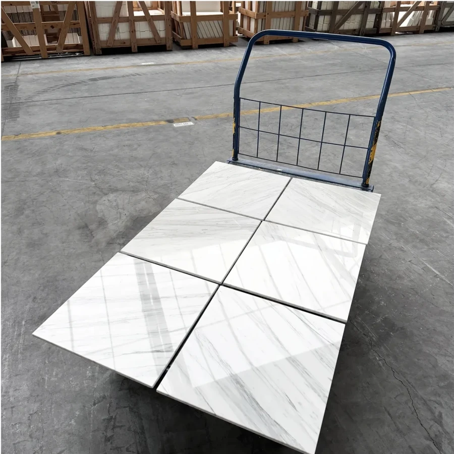statuarietto-poler-406x406x1cm
