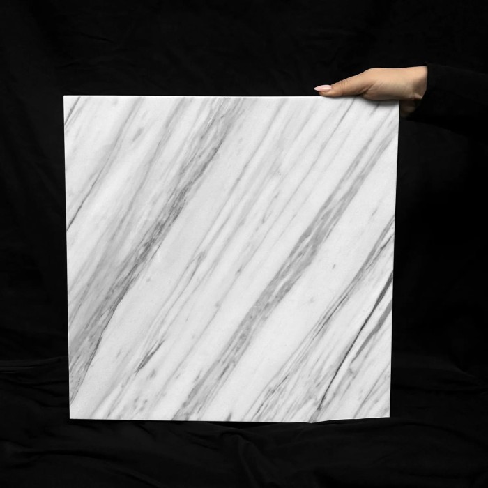 statuarietto-poler-406x406x1cm